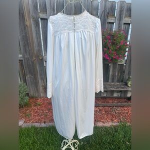 Vintage 60s Nylon Lingerie Robe Ivory Floral Pink Chantilly Lace Buttons XL